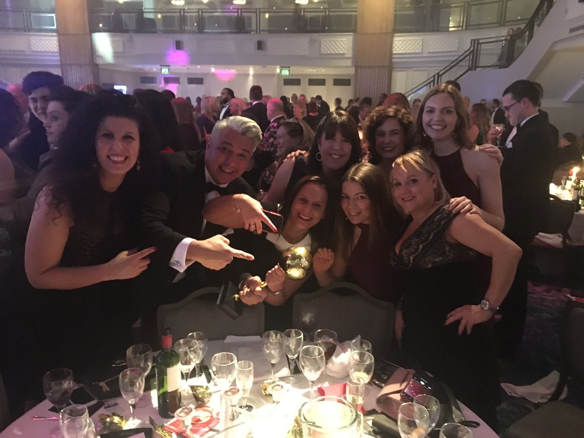 APTAgentClub's tweet photo. In the words of Sophie Ellis Bexter , ‘Why does it feel so good?’ #TWGlobes #aptdifference https://t.co/NxiFdvW0Mk