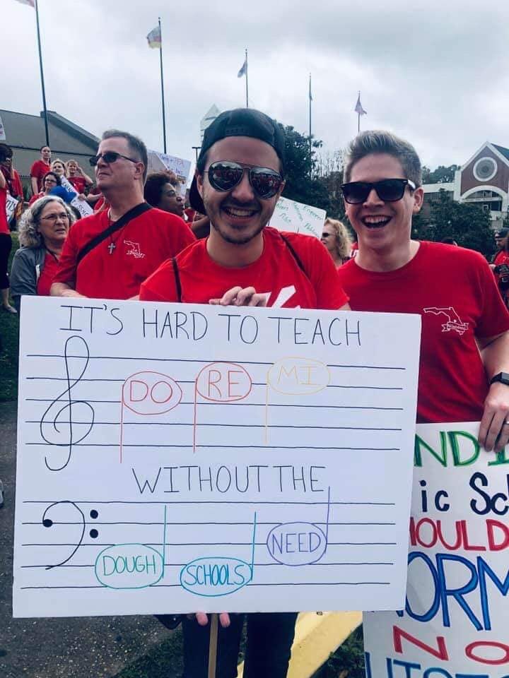 clarinetchris95's tweet photo. #supportthearts https://t.co/WqbGqEPT2i