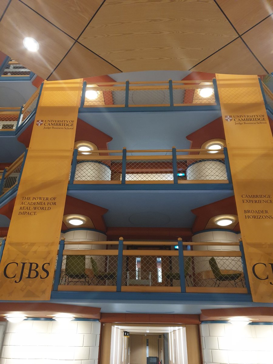 insight_co's tweet photo. Such a great evening at @CambridgeJBS , meeting a team at #enterprisetech that will help us bring our new product into the market. If you work at #IVF or you are an #embryologist please visit https://t.co/Has3NBJ2Dl and start testing it. Its #free ! @Cambridge_Uni #innovation https://t.co/MKHKH4B1jf