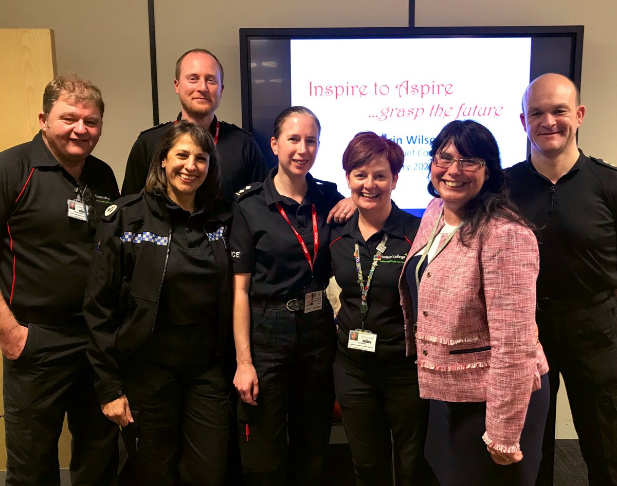 Kerrinwilson999's tweet photo. Excellent session with @bostoncollegeuk today presenting to #uniformservices cse
Big Thank you for organising to Insp Fran Harrod @BostonPoliceUK
The college staff were brilliant & very complimentary about the relationship with our local police @lincspolice #policingwithPRIDE https://t.co/6BojFoh8Cw