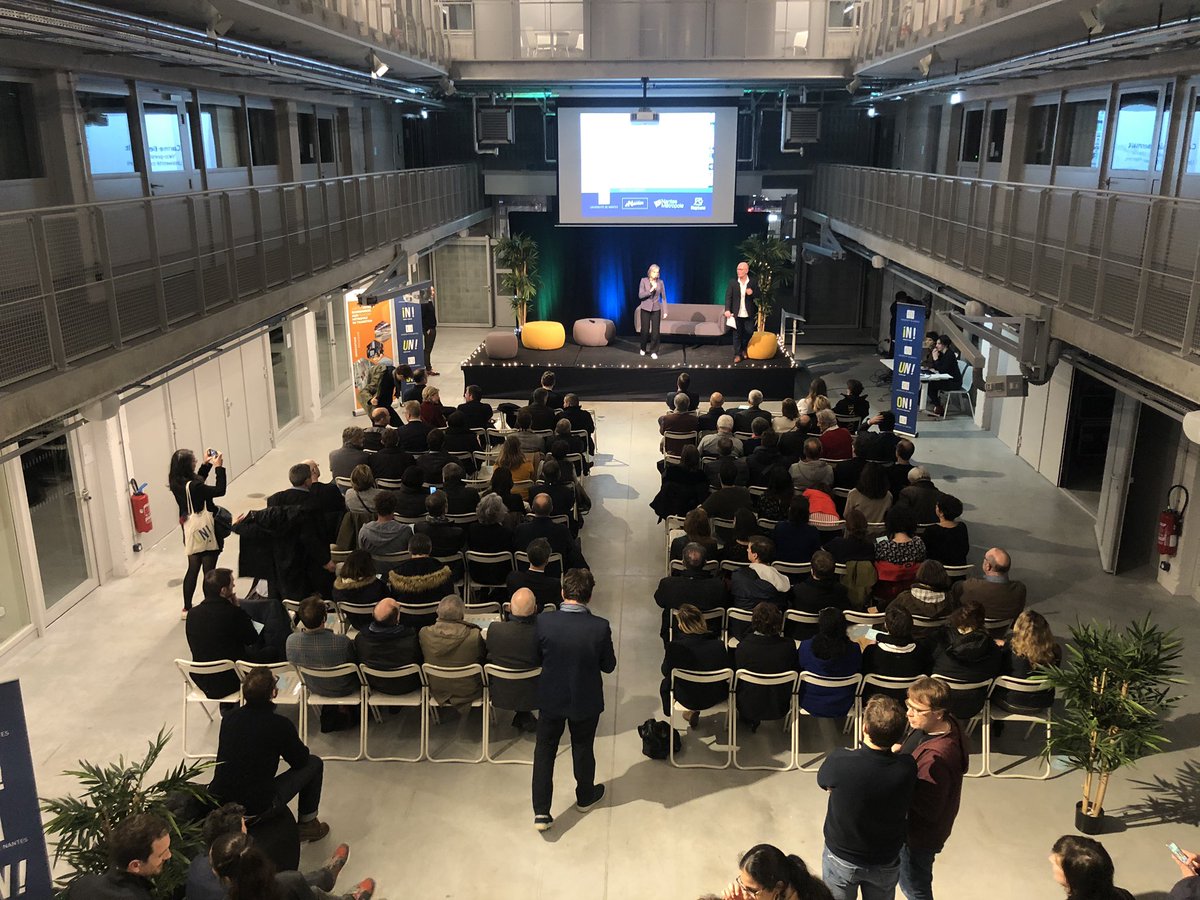 DisruptCampus44's tweet photo. Une belle soirée en perspective pour fêter le partenariat @ArmelTriponSkip @AssoNeptune et @UnivNantes à la @Halle6Ouest !
Le travail des étudiants @UnivNantes @lecolededesign dans #DisruptCanpus #Nantes mis à l’honneur ! https://t.co/oXORZKUXi1