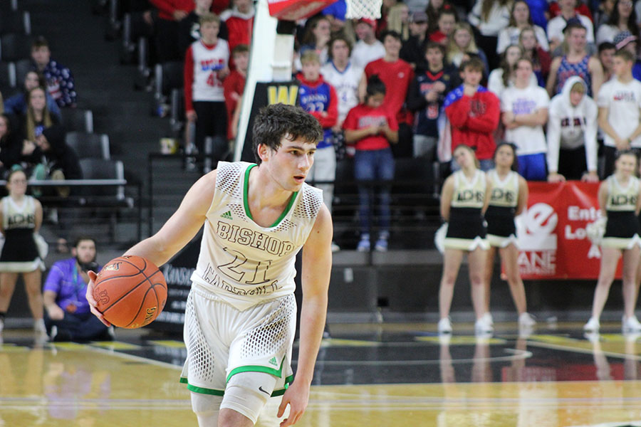 BCCHS_Eagles's tweet photo. Flyer sports editor Adrian Holguin breaks down the huge basketball game vs KMC on Friday. Click the link for quotes from Reid, Mans, St. Vrain, and Domnick. Find out what KMCโs star forward thinks too. #FlyerThursday #BCBBall #EaglesICT
Click it here: https://t.co/MvU0cku4tl https://t.co/HAxfoQuGe8