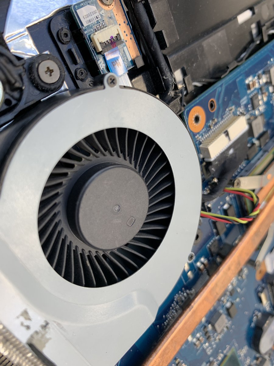 Midleton_IT's tweet image. 🖥 Keep your computers clean! 🖥

Is your computer getting hot and slowing down?

Pop into us here in Market Green Shopping Centre to get it cleaned up!

➡️ MidletonIT.ie ⬅️