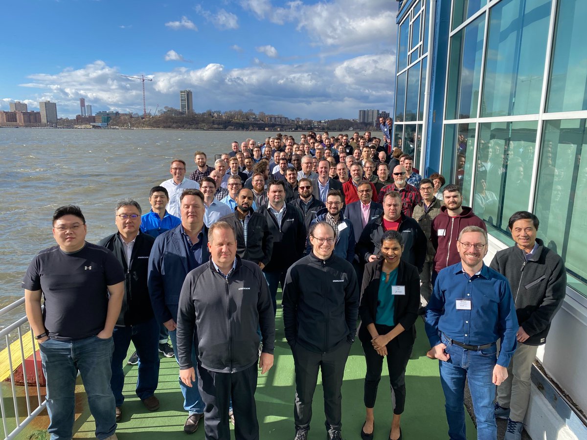 STRATACACHE's tweet photo. Our #TechSummit gave members of the #STRATACACHEfamily from all four corners of the globe 2020 vision of our newest technology! We hope everyone is excited to deliver #retail transformation and exceptional customer experiences! https://t.co/Fa6gzPYxZP