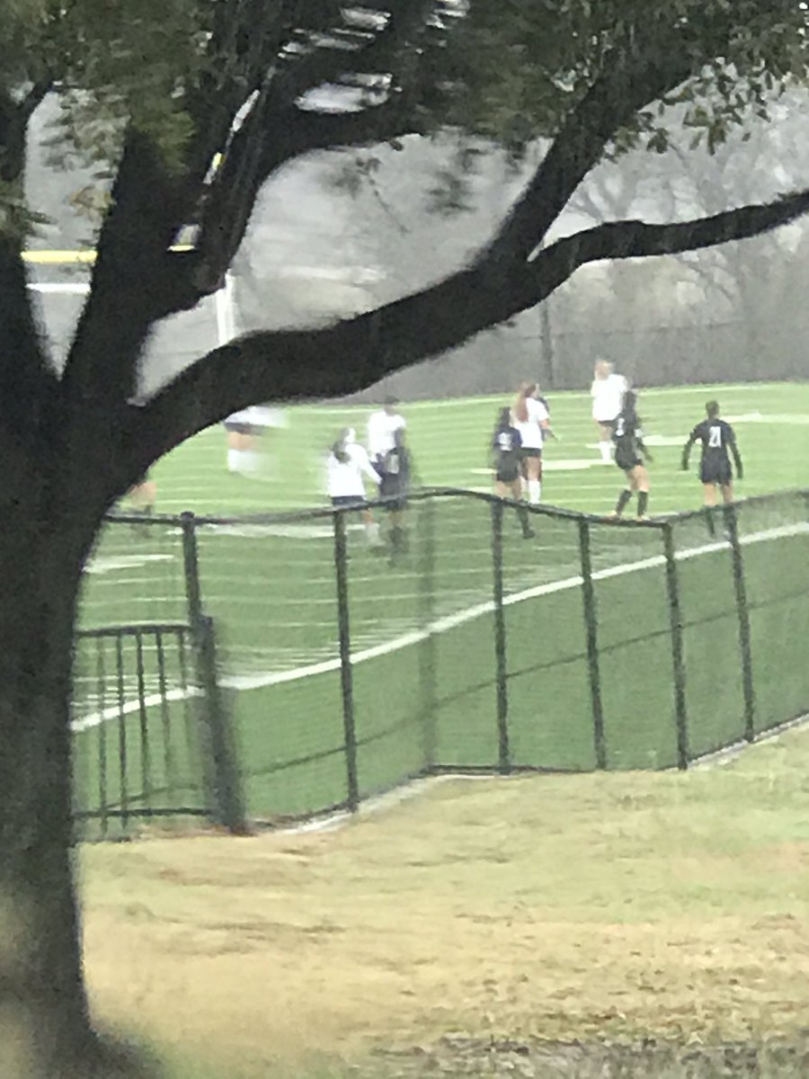 TheColonyVB's tweet photo. @TheColonyHS @TheColonyVB TC Girls Soccer - @NorthwestTourney - winning 2-0 - Pouring Rain=#TCToughestathleteintheschool https://t.co/nHWYiOPTlq