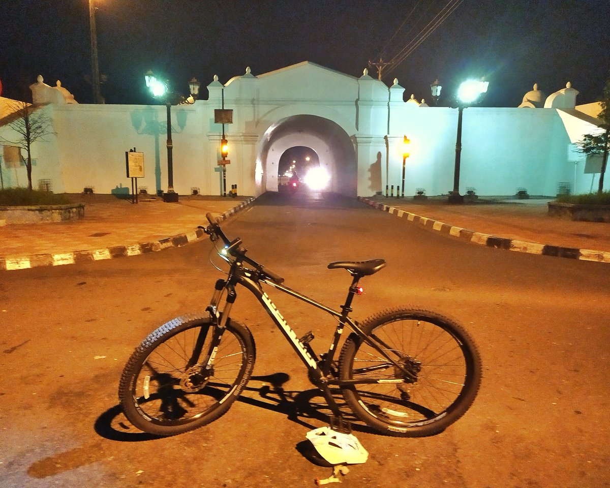 Test 
Setelah 2tahun gak posting 
<a href="/Polygonbike/">Polygon Bikes ID</a> 

#polygonxtrada