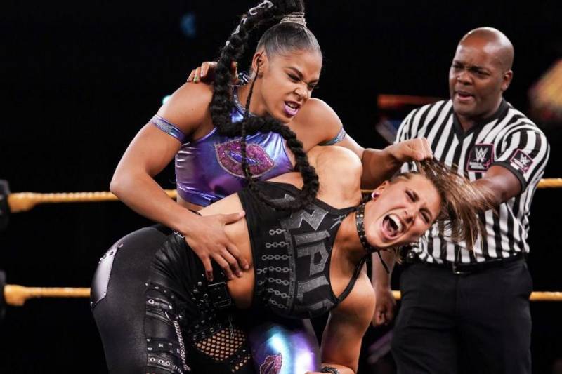 WWEWomen4ever's tweet photo. It's on again Bianca vs Rhea @RheaRipley_WWE @BiancaBelairWWE #NXTTakeoverPortland #NXT #NXTTakeover 2/16/20 #nxtwomenstitle @NXT #WWE #RheaRipley #BiancaBelair https://t.co/sMbYoYqk5p