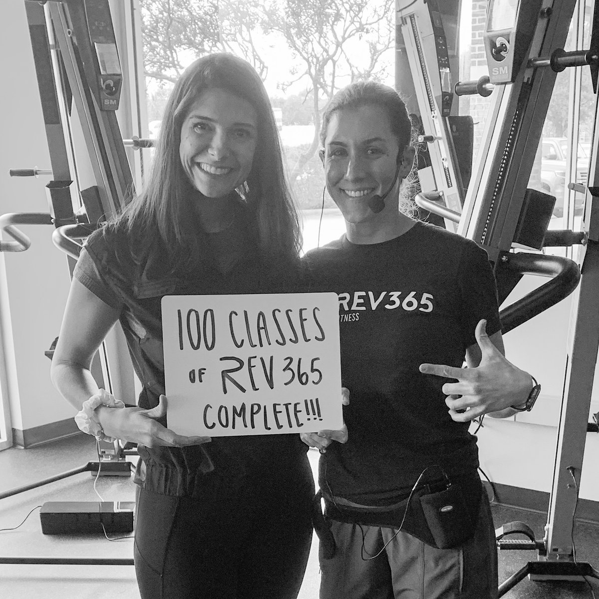 Rev365F's tweet image. 🚨🚨🚨MILESTONE ALERT🚨🚨🚨

💥💥💥Congrats to Sarah, Hillary &amp;amp; Chris for starting 2020 off with a BANG!!! 💥💥💥

💯💯💯 #100WORKOUTS 💯💯💯

What milestones do you want to accomplish in 2020? Tell us ⬇️