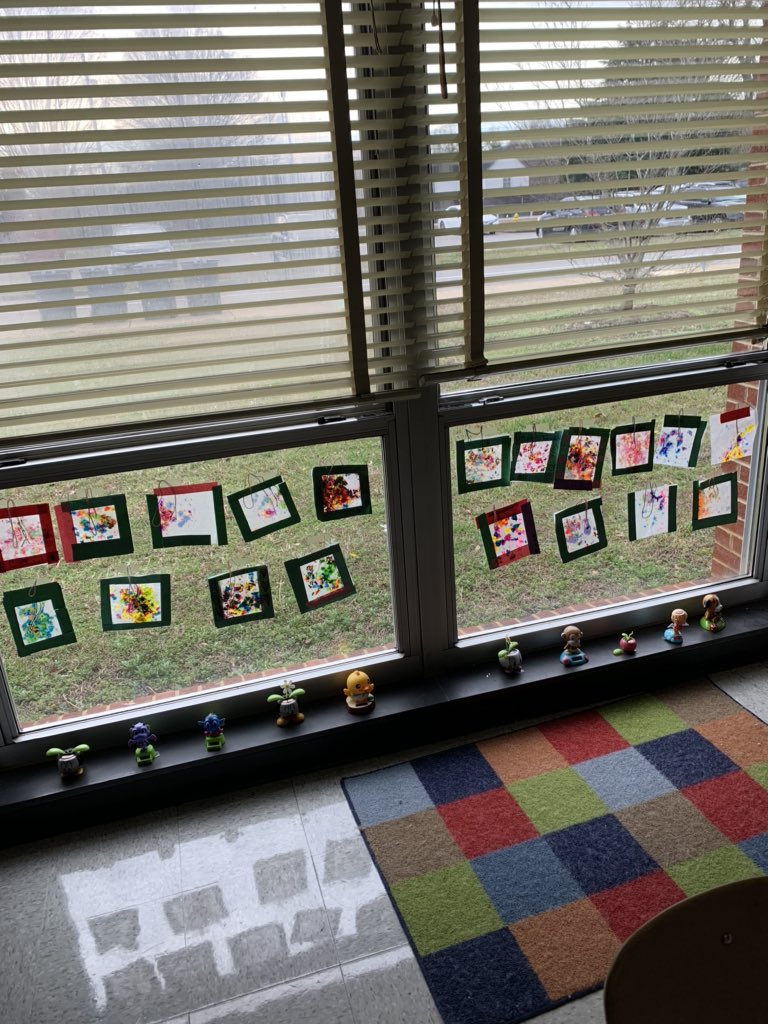 mary_wepner's tweet photo. Had a blast reading The Crayon Man and making sun catchers out of crayons with @DeannaAlbertino for NCCBA 📚 https://t.co/tOqJbAqvI8