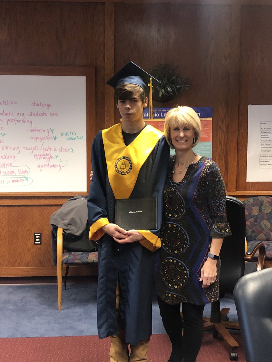 AcademyAlt's tweet photo. Congrats to Skyler Chesser, a “Project Rebound” Alum and @SCPS_BigPic senior. So excited to see what’s next for this young man!#thursdayvibes #scthinksbigger https://t.co/tNrHJspOzb