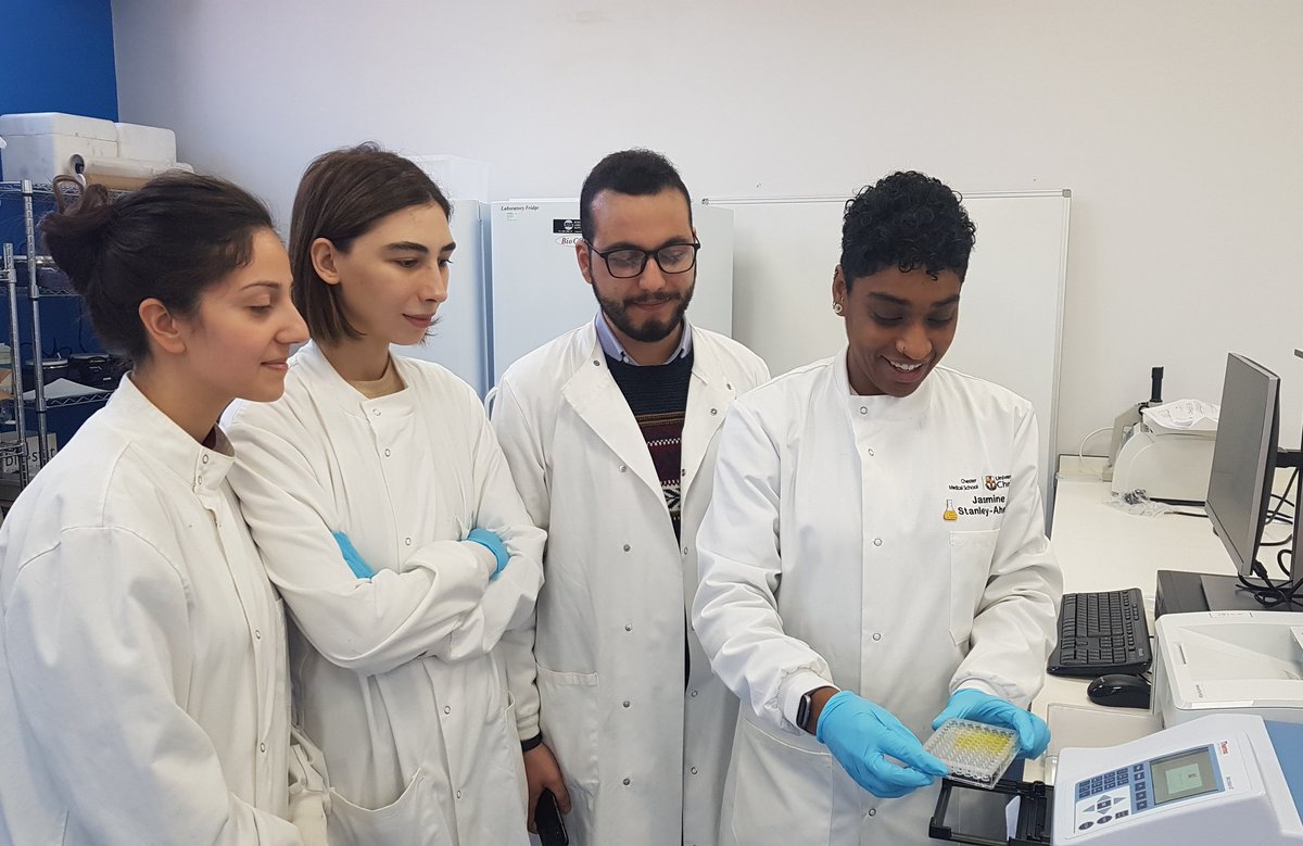 M_Cordingley's tweet photo. Lab Technician/Demonstrator @JStanleyAhmed demonstrating how to read the ELISA plate. Good results = happy students #MD7002 @UoCMedSchool @UoCInter @uochester https://t.co/aKQygadCXv