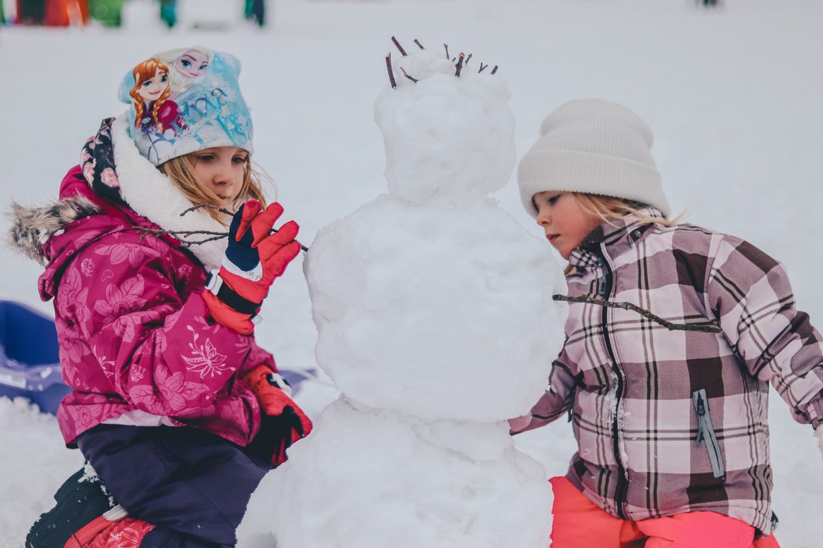 Tons of great stuff going on this weekend for families and kids! From <a href="/DineOutVanFest/">Dine Out Vancouver Festival</a>  and the <a href="/CityFood_mag/">Greater Vancouver Hot Chocolate Festival</a> (Hot Chocolate Festival) to free arts events <a href="/ArtStarts/">ArtStarts in Schools</a> and a screening of Paddington 2 <a href="/theCinematheque/">The Cinematheque</a>   + more.
ow.ly/8Lk650xU7Xo