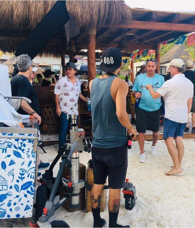SuperYadd's tweet photo. Pues los Rápidos y Furiosos andan filmando en #RivieraMaya. No podían escoger mejor lugar... 🤗 https://t.co/O4agmM4ztu