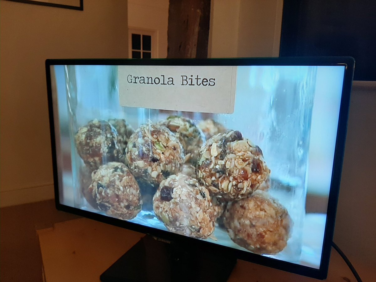 SuffolkMktEvent's tweet photo. Great to see @goodtogohealthy on @BBCLookEast talking sustainability &amp; business. You can meet Rachel at Lavenham farmers market on Sunday January 26th when she will be selling her delicious, homemade granola.  #healthyplanet #zerowaste #sustainablefood #smallbusiness https://t.co/bGdqKUYPWx