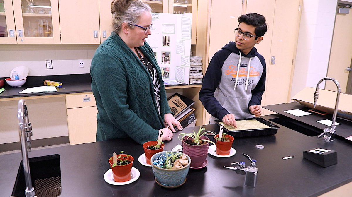 SCDSB_Schools's tweet image. SCDSB staff!📢 This week&apos;s #SCDSBScoop is now live! In this week&apos;s episode our 2019-20 student trustees share their thoughts on the role, how it has helped them grow and how other students can get involved! 

📽️Watch today&apos;s episode now:
bit.ly/2TvF0V6