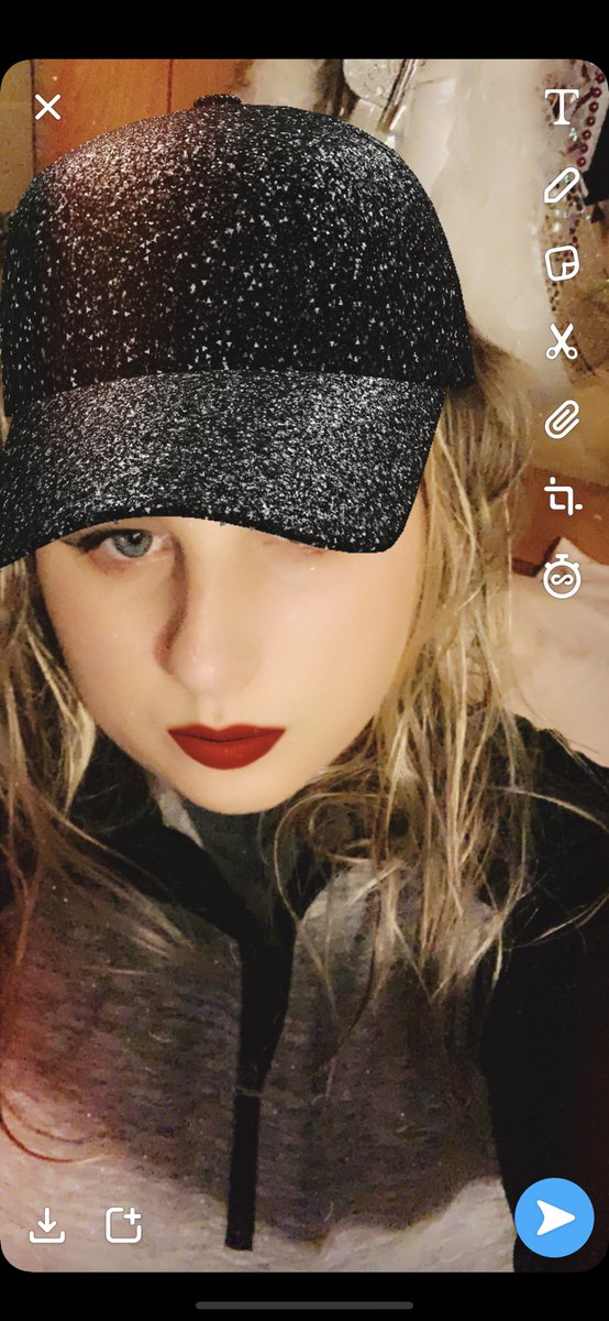 baileybarnes_02's tweet image. #snapchatfilters2020 #feelinglikewearingacap #feelinglikealittlebear #feelinglikewearingglasses #feelinglikepicready #feelinglikestars