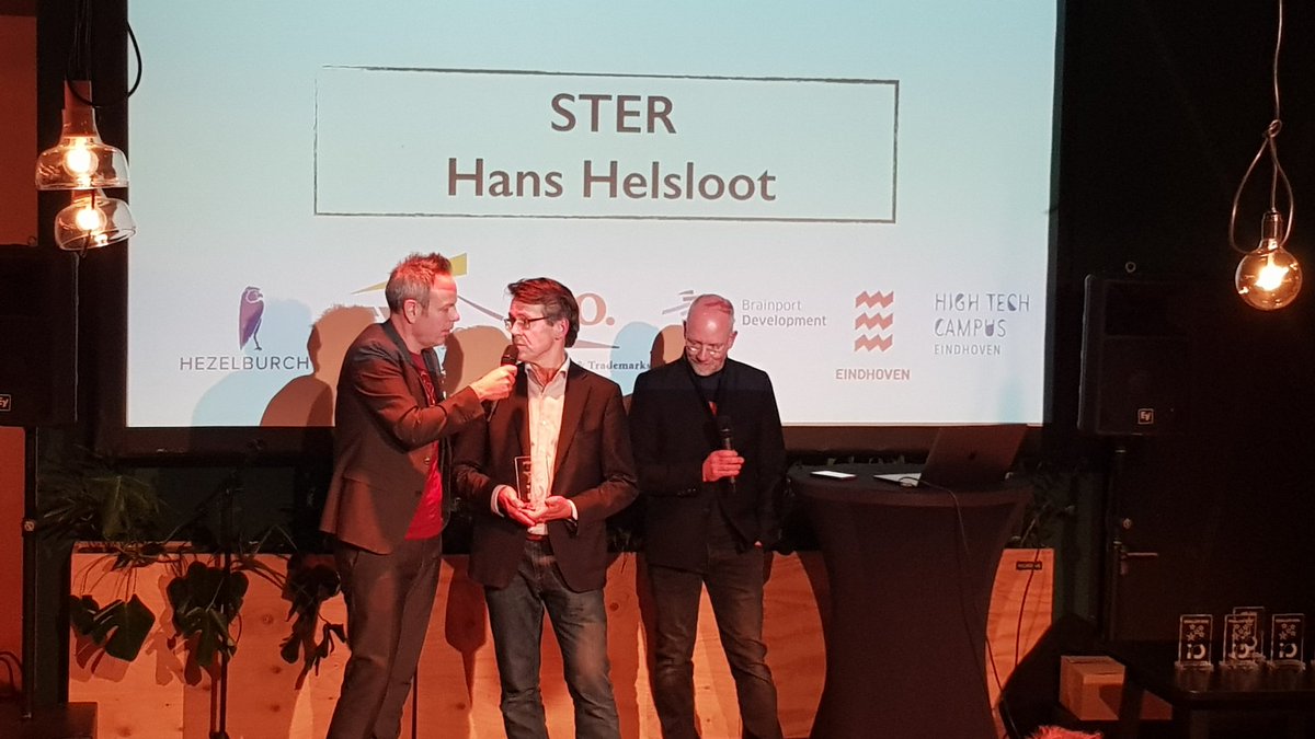InnoOriginsNL's tweet photo. Een ster voor patentenkoning Hans Helsloot #iopiek https://t.co/lGB08wJEcl