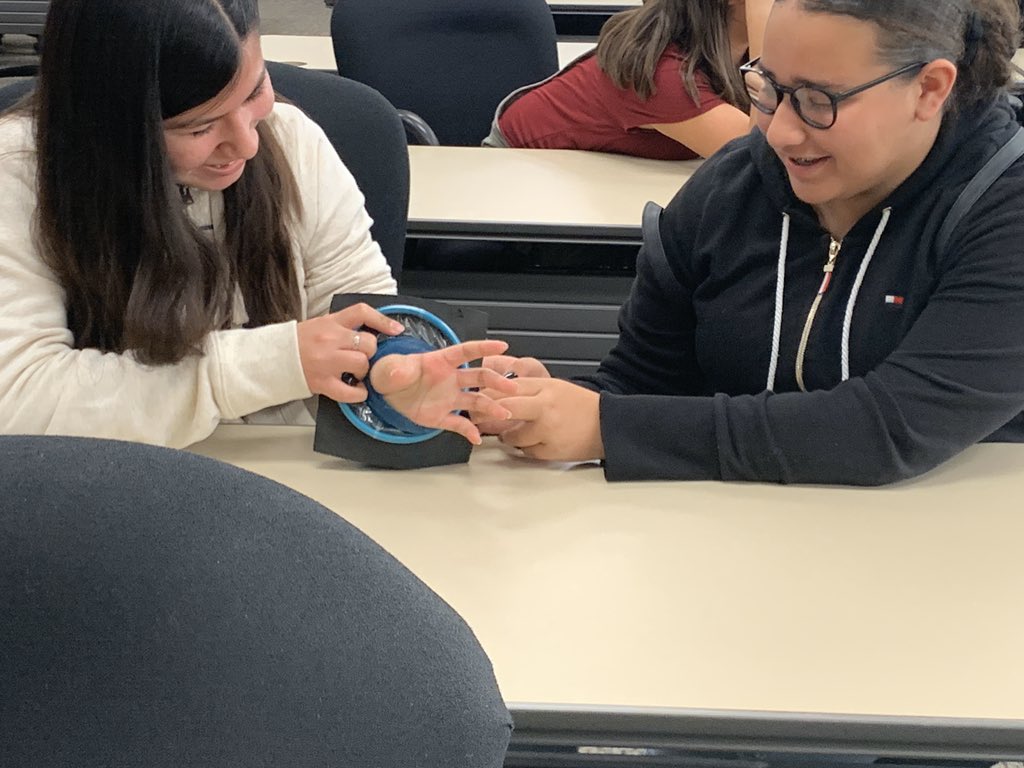 RadteacherAvery's tweet photo. Great field trip to Applied Medical to learn about surgical instruments! #Radteacher #SMMSMV https://t.co/Fb9bTLhEuj