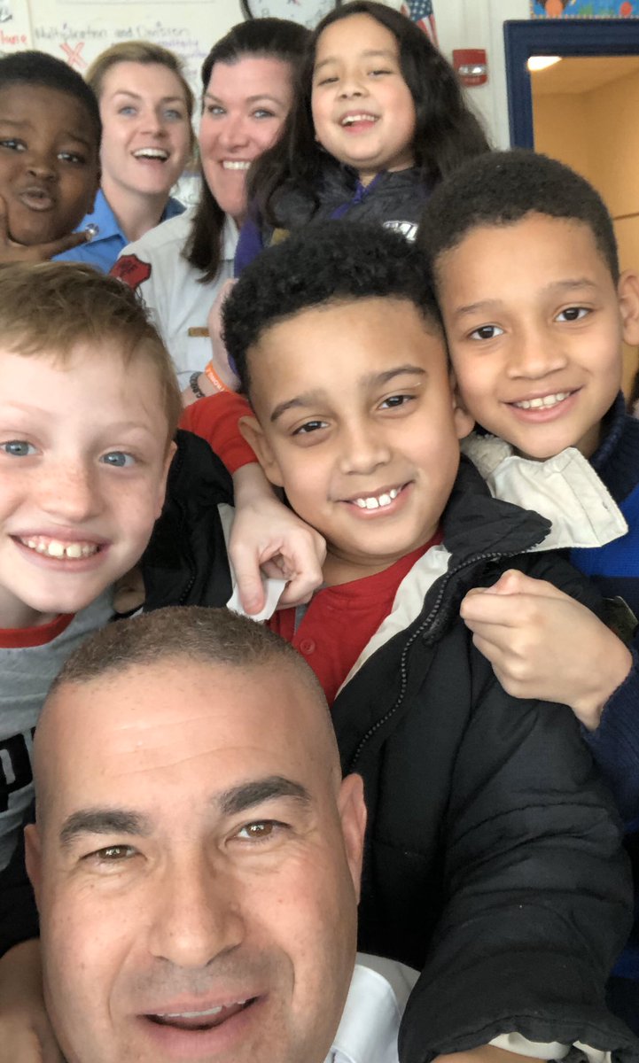 Tobia698's tweet photo. Awesome Day ... ice cream social and #soccer w/ Ms. Grover’s 3rd grade @ #WatermanElem. In @HCPSNews! Those kids can RUN! THANK YOU! #polite #respectul #fulloflife @HFDVA @WHSVnews @DNRnews @WHSVMarina https://t.co/Gtwm1r2t0k