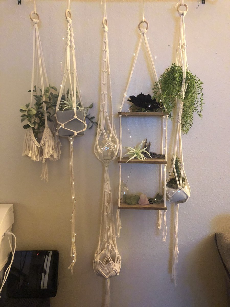 brook54638955's tweet photo. I can’t not believe it’s spring in like 47 days.... 
I got my hangers do y’all? 
15% off code: SPRING 
https://t.co/urywF2Qcgz https://t.co/DClRWgqFKC
