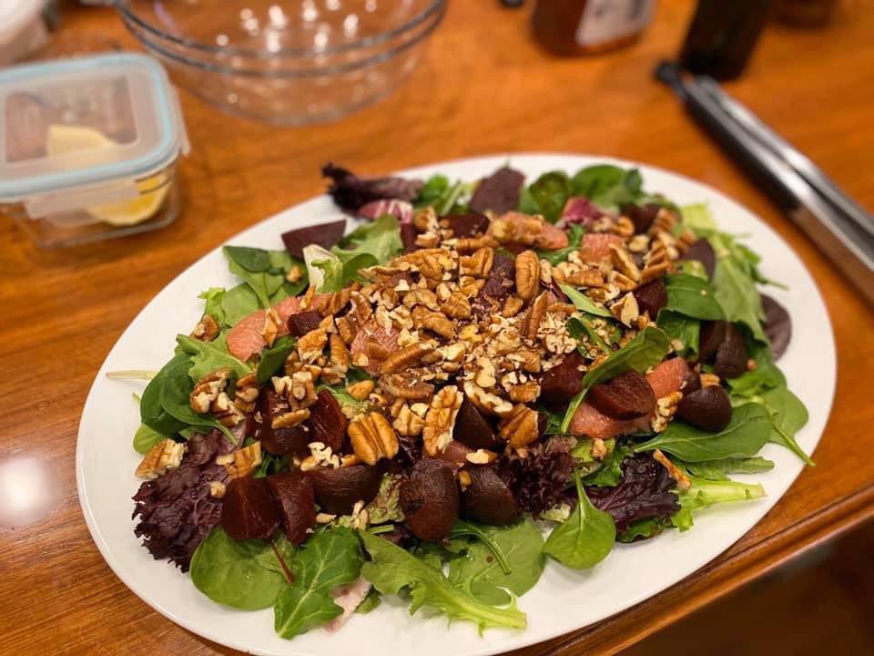 LaraLynCarter's tweet photo. One of my favorite salads, my Beet and Grapefruit Salad with a Citrus Vinaigrette using essential oils! This is one of the many recipes that will be on the new recipe section of my website “Cooking with essential oils” coming January 20th. #essentialoils #cookingwithessentialoils https://t.co/zqcIPNarJn