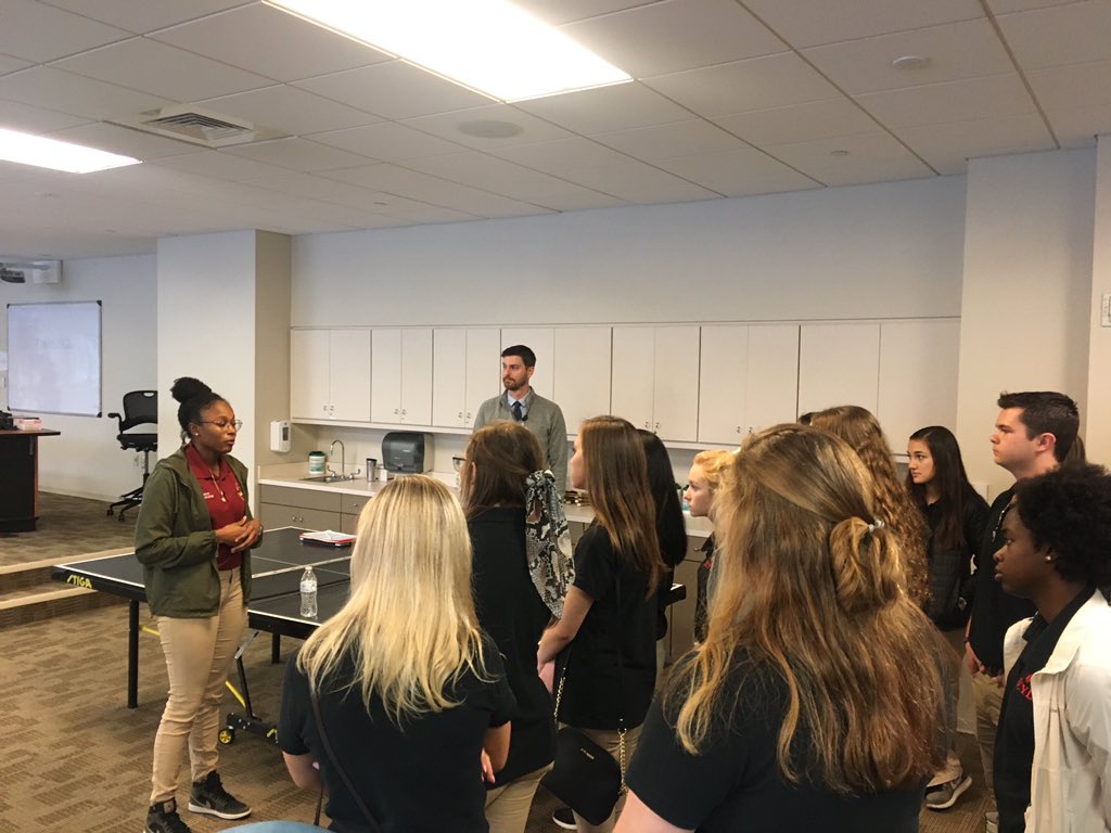 dcylp's tweet photo. Dusk and EJ gave a tour and answered many questions about Wet and OM Labs at ACOM. https://t.co/IvOmv1pmSG