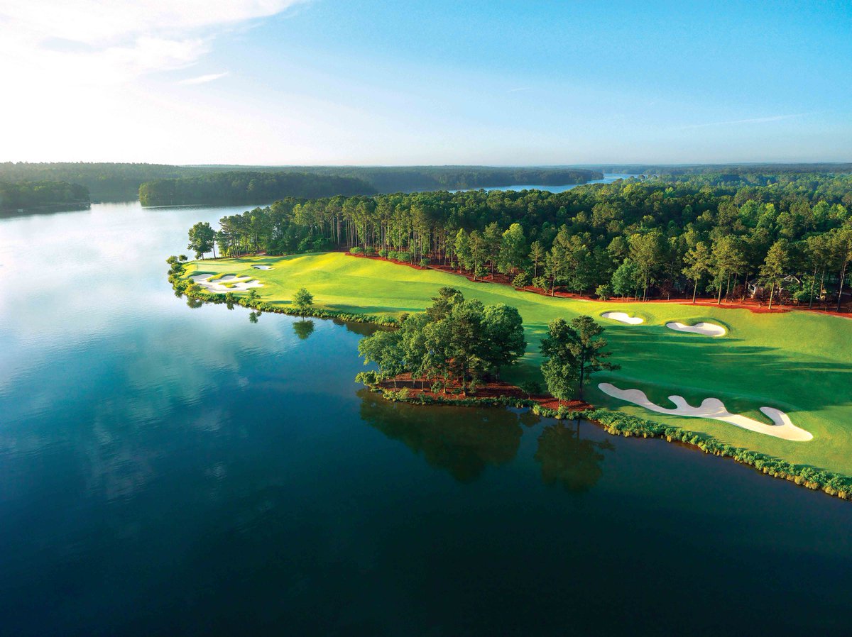 Excited to announce The Oconee Course has been named to the golfscape 'Top 100 Golf Courses in the World 2020' rankings! Falling at #18, this Rees Jones design has long been a favorite of Members and guests alike: bit.ly/38d0udy