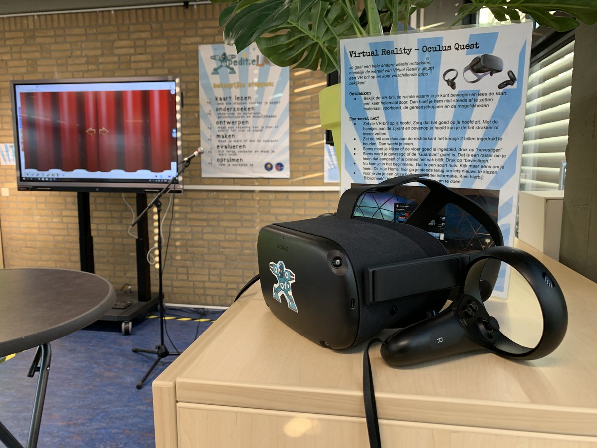 hendriks_stijn's tweet photo. Vandaag opening vernieuwde Xpeditielab. Een plek waar ICT, Wetenschap en Techniek in volle verbinding met elkaar staan. Bouwhuis #metselen, #installatietechniek, #electrotechniek, #schilderen etc. XPL-link voor alle SPOV-leerkrachten #databank met lessen, workshops, bedrijven! https://t.co/iZKuYTxTnI