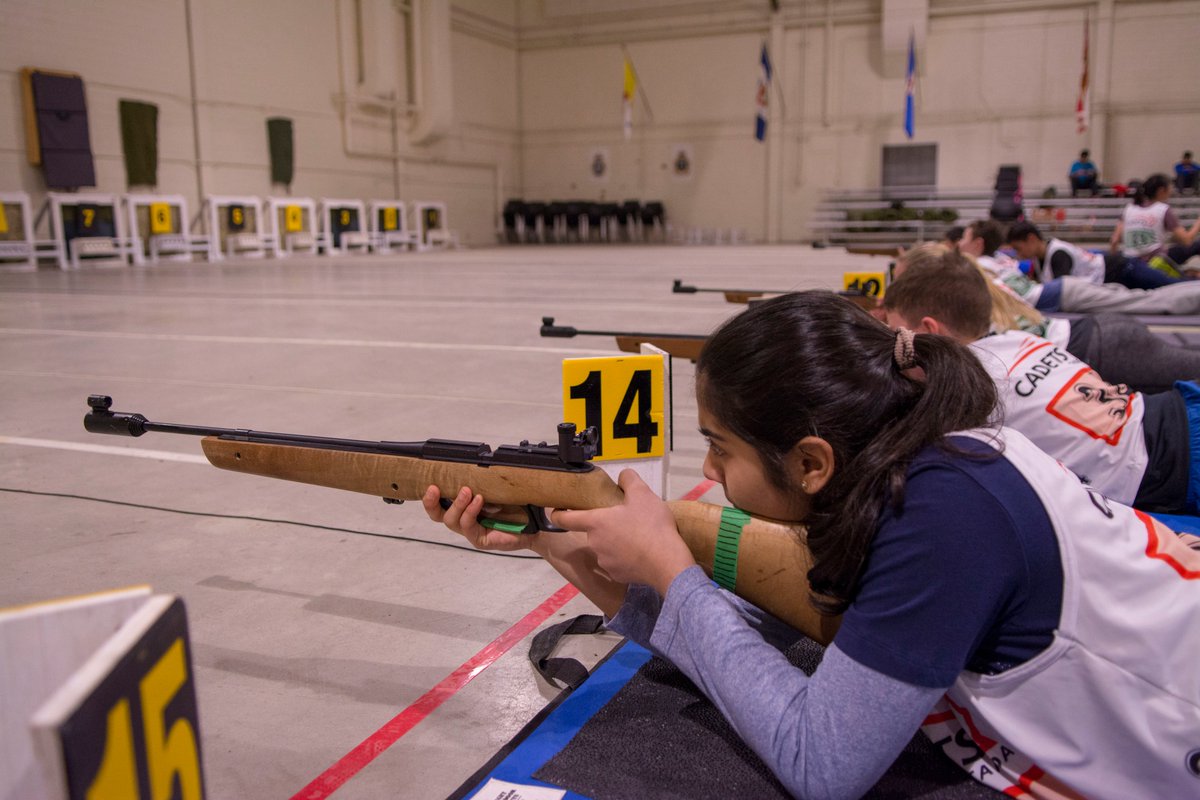 LES QUALIFICATEURS DE LA RÉGION DE BIATHLON COMMENCENT

Les cadets de la région de Niagara et du Grand Toronto (NGTA) ont organisé un événement de course et de tir -- biathlon à l'intérieur en raison des conditions météorologiques -- le week-end dernier à la BFC Borden.