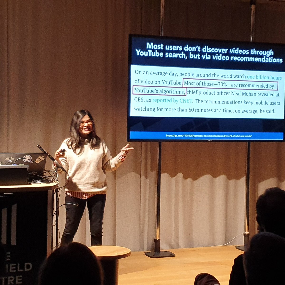 JemimaWillcox's tweet photo. Some amazing knowledge from @aleyda.

Google's recommendations are more likely to be used than standard search.

So remember:

🍍Engagement 
🍍Retention 
🍍Relevance 

Is key.

#optimisey #VideoSEO https://t.co/Z88BDTfhkl