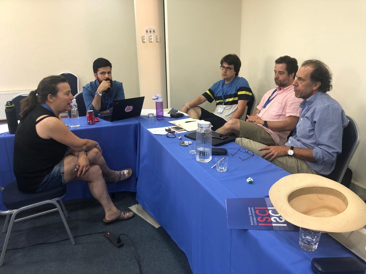 centroISCI's tweet photo. Con gran éxito se realizó la jornada ISCI 2020, donde los investigadores y Directiva del Instituto se reunieron a planificar metas y dar a las investigaciones un sentido de aporte directo a la sociedad y sus problemáticas.
#ISCI
@min_ciencia @AnidInforma https://t.co/VuNTwdlNAI
