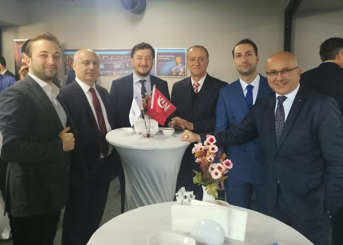 iqvizyon's tweet photo. Bugün Türkiye' de ilk defa, i2i systems ın şebekesi kullanılarak tasarlanan IIOT, sensör etkileşimli seneryoların hayata geçtiği ve sektörümüzün lider markalarının buluştuğu Deutche Messe önderliğinde ki imza töreninde IQVizyon olarak yer aldık.

.

.

.

#wineurasia #5G https://t.co/rcWSOVqFRe