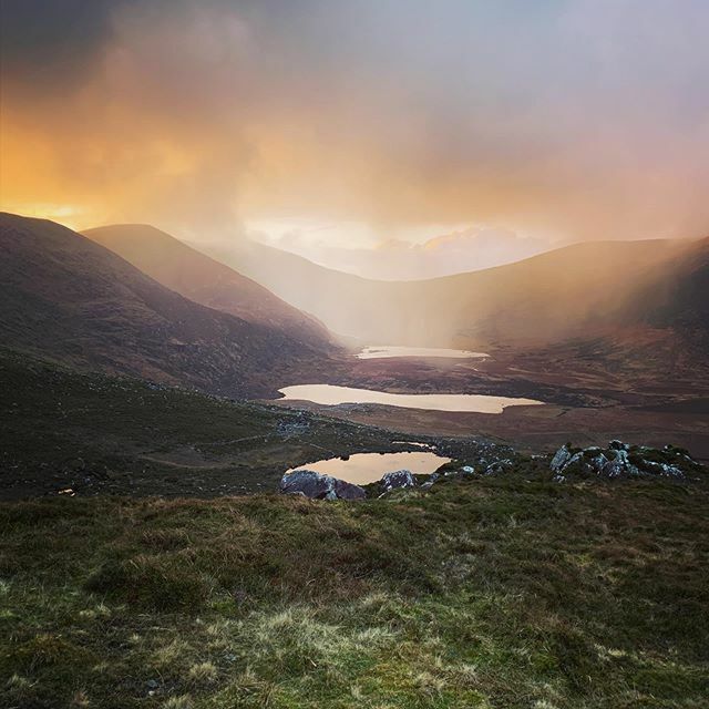 docconnolly's tweet photo. #dingle #dinglepeninsula #conorpass #rain #sunset #lakes https://t.co/3amwnQMDu8 https://t.co/32PoD7BU0o