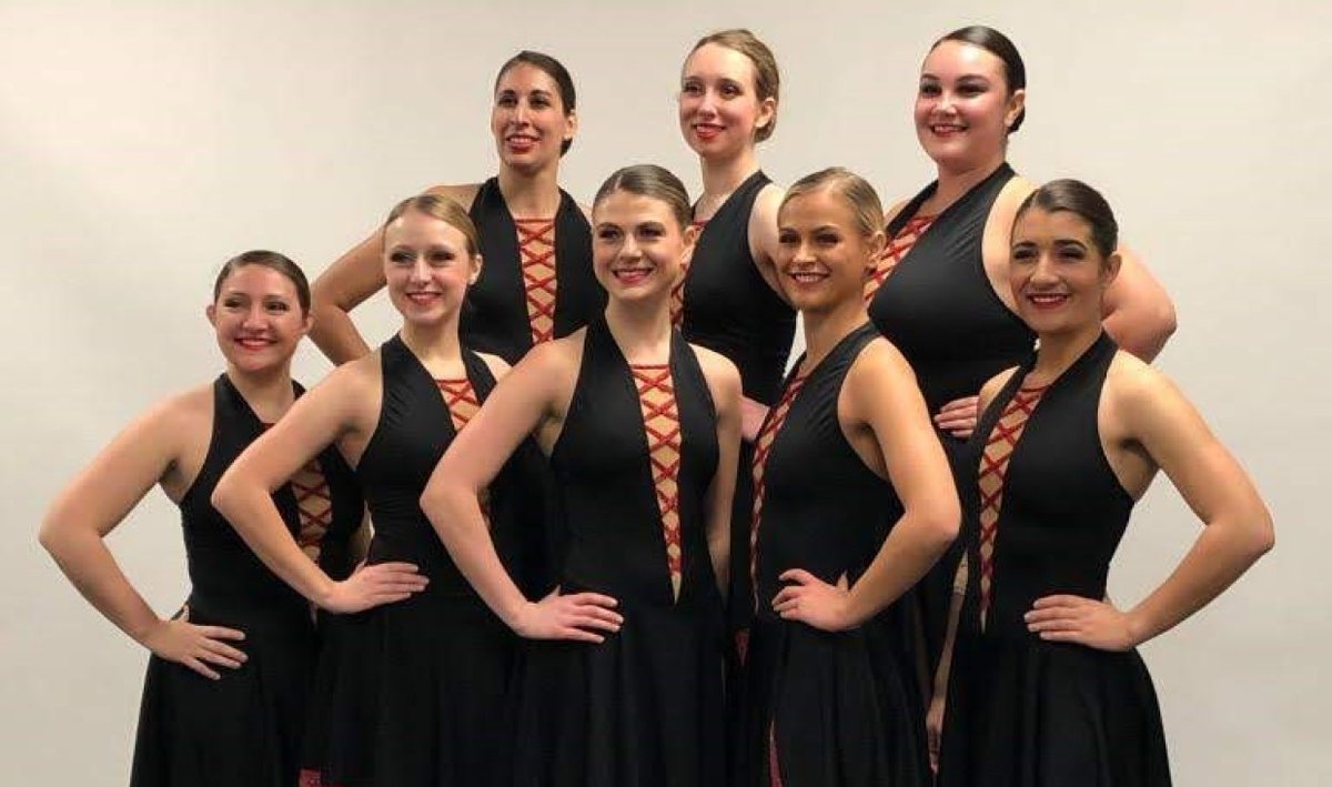 Women's Synchronized Skating: Synchronized Skating Prepares for Sectionals

<a href="/GVSUSST/">Laker Skating</a> gvsuclubsports.com/article/2000.p…