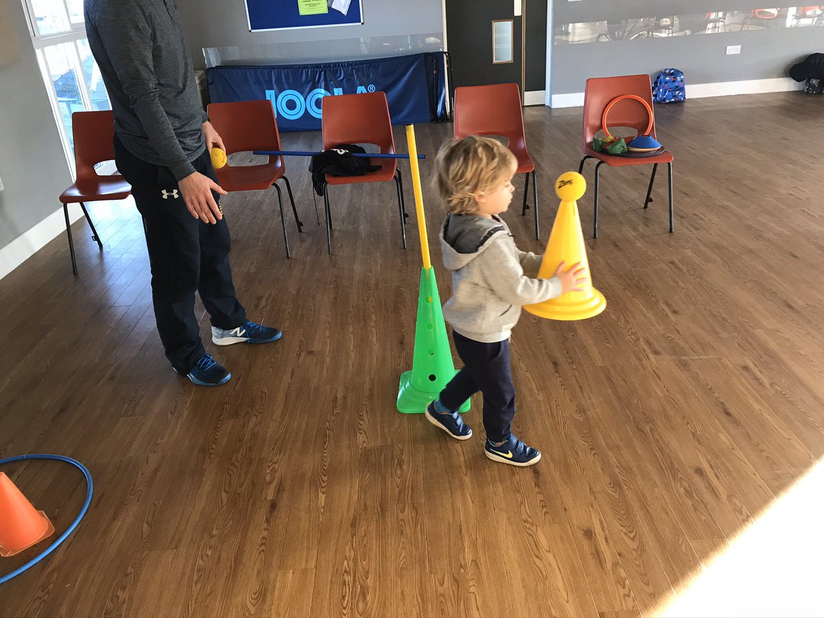 MackintoshLTC's tweet photo. Just a reminder that Tots Tennis starts again tomorrow (10-10:45am or 2-2:45pm). Hope to see lots of you there. 👍🎾 @roathtots @roathcardiff https://t.co/paqEKcDqb2
