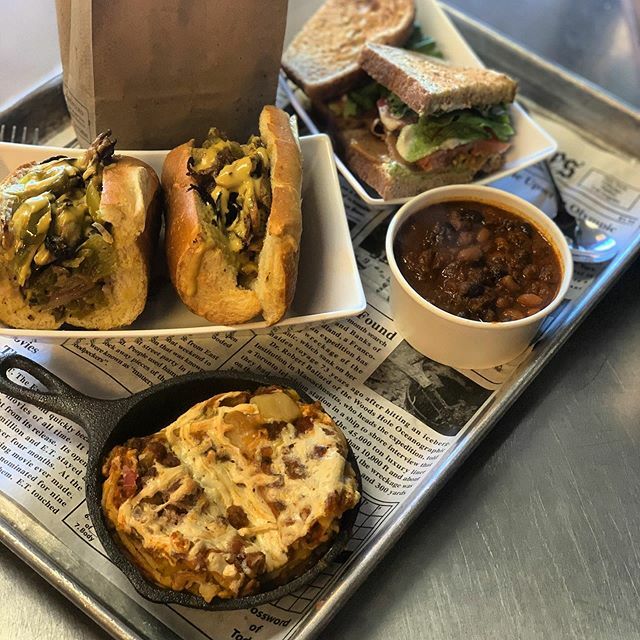 AbundanceChild's tweet photo. These are a few of our favorite things: Lasagna/ Chili/ MVP/ BLT **Lasagna for a limited time only.
#dropsquadkitchen #vegan #plantbased #vegandelaware #plantbaseddelaware #delawarevegan #inwilm #wilmingtondelaware #igdelaware #vegansoulfood https://t.co/Kt7TfIwO4y https://t.co/kTwKZWlt7s