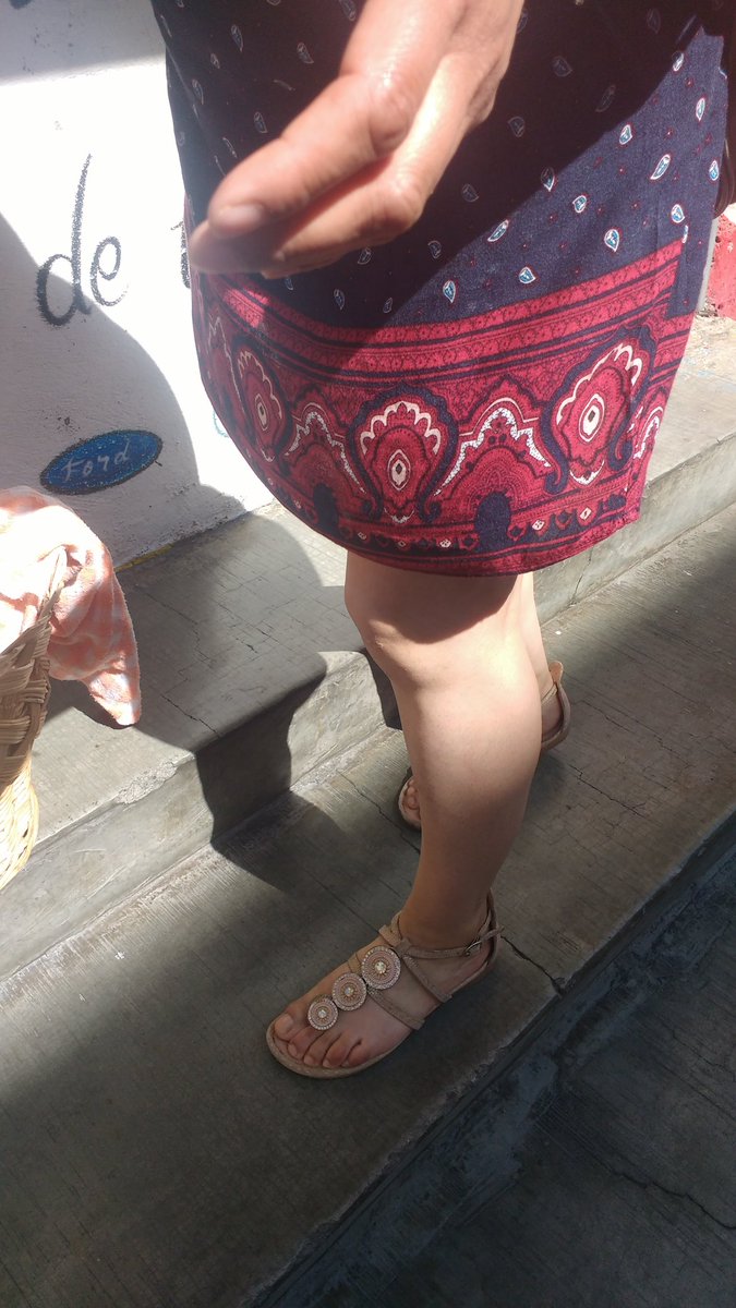 BryanBryana's tweet photo. Nomás q sabrosa m encontré aki en capulhuac ricura d mujer y d pies ni c diga mmmmmm https://t.co/pJlsmQA15H