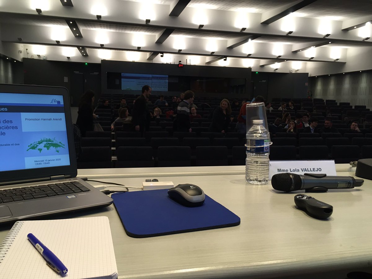 vallejolola's tweet image. La transition écologique est un des 4 sujets structurants pour la promo Hannah Arendt @ENA_fr. Bravo et merci de m’avoir invité à ouvrir le module- un sujet majeur pour tous!
#SNBC #ParisAgreement