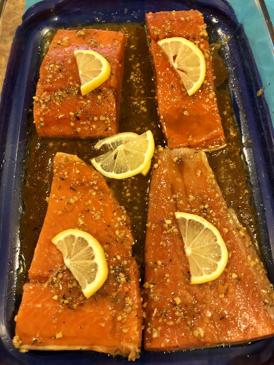 ChefSusanYtt's tweet image. #ChefSusanYtterberg #OrlandoPersonalChef #KetoChef #FauxtatoSkins #ZucchiniBoatPizzas #CrispyChickenThighs