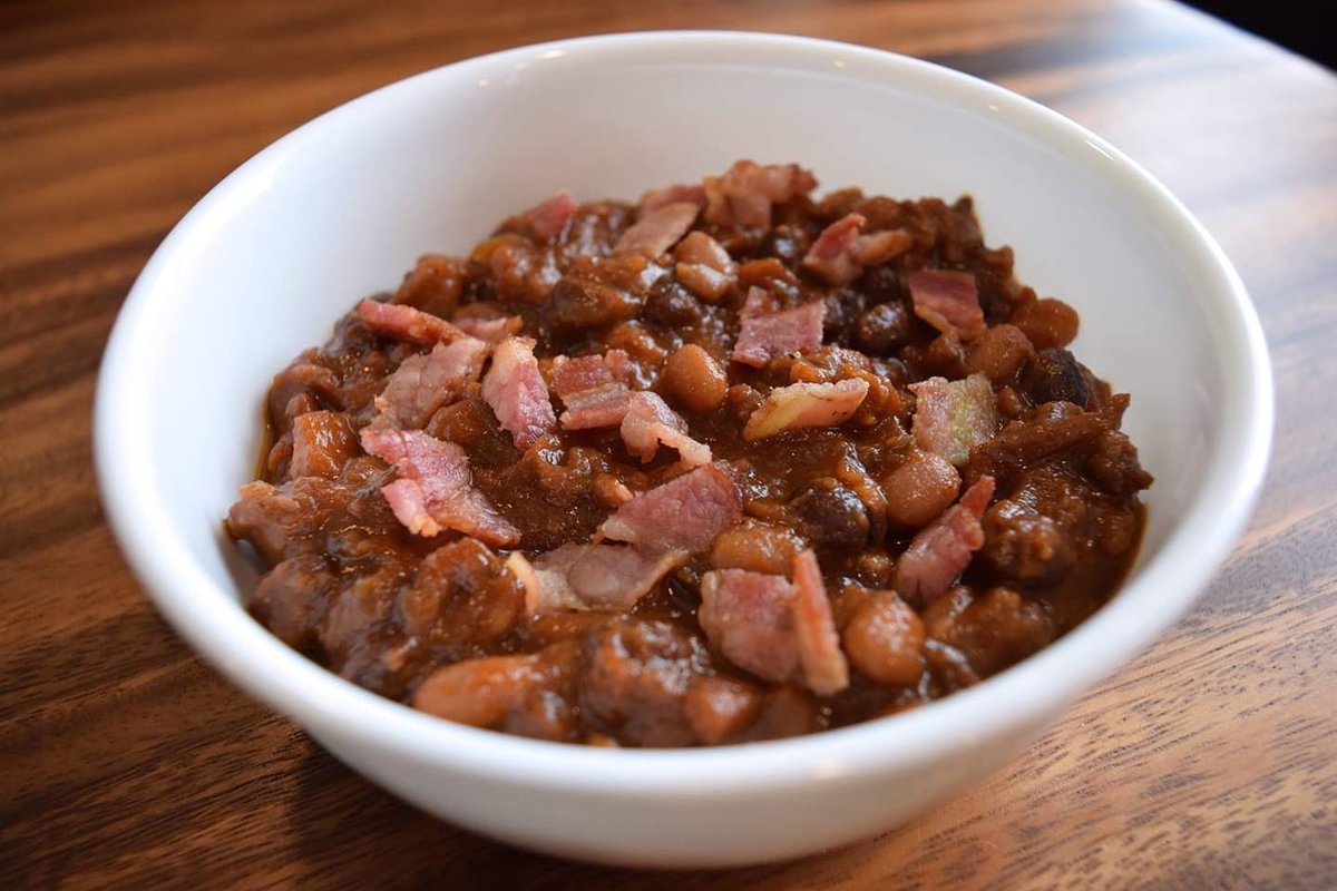 Hickory-Smoked Baked Beans with Bacon Recipe: barbecuebasket.com/recipe/hickory…

#pulledpork #foodgasm #grilled #foodblogger #bbqsmoker #bbqbrasil #lowandslow #chef #churras #texasbbq #wagyu #grillen #foodies #bacon #beer #tasty #texas #churrascoterapia #smoker #bbqchicken #smokedmeat #USA