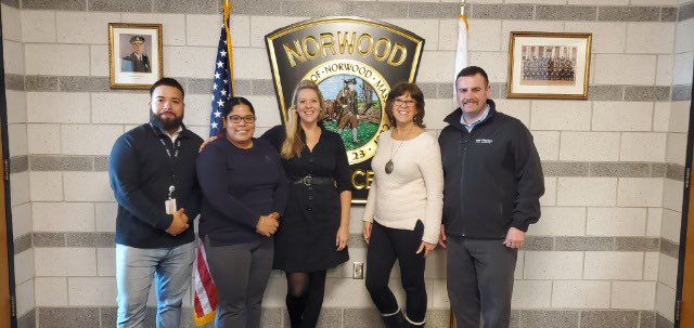 Janice Govan (@jvargne) on Twitter photo FirstNet Deployment at Norwood Police Department! Partnership with BAT+LED+FirstNet+IHX #ServingOurFinest #BAT #Partnership #OurNe <a href="/TheRealOurNE/">#OurNE</a> <a href="/batteamNE/">Eric Hawes</a> <a href="/heidiwilde/">Heidi Wilde</a> <a href="/keroninc/">Keron Incarnato</a> <a href="/pslenehan/">Denis Lenehan</a> FirstNet Deployment at Norwood Police Department! Partnership with BAT+LED+FirstNet+IHX #ServingOurFinest #BAT #Partnership #OurNe <a href="/TheRealOurNE/">#OurNE</a> <a href="/batteamNE/">Eric Hawes</a> <a href="/heidiwilde/">Heidi Wilde</a> <a href="/keroninc/">Keron Incarnato</a> <a href="/pslenehan/">Denis Lenehan</a>