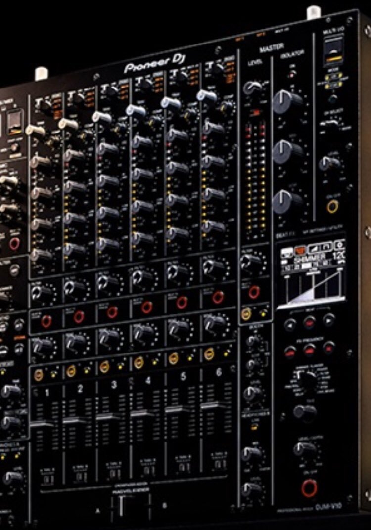 Daaaaang <a href="/PioneerDJglobal/">AlphaTheta/Pioneer DJ Global</a> snapped !!! Excited to see this in the club