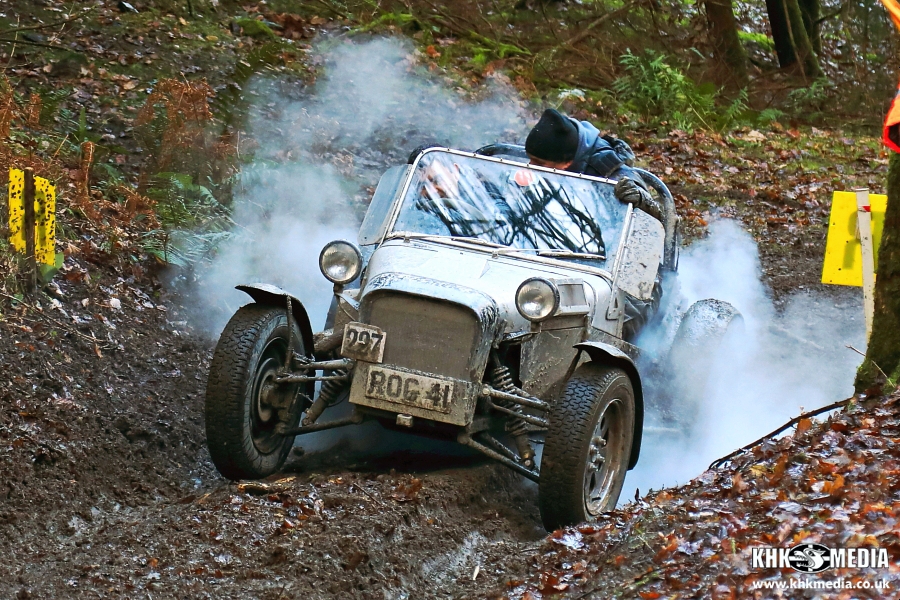 KHK_Media's tweet photo. PHOTO GALLERY - The cars at the @MCCTrials Exeter Trial #ExeterTrial https://t.co/bQQxv17t6J https://t.co/oYI6ghkOLq