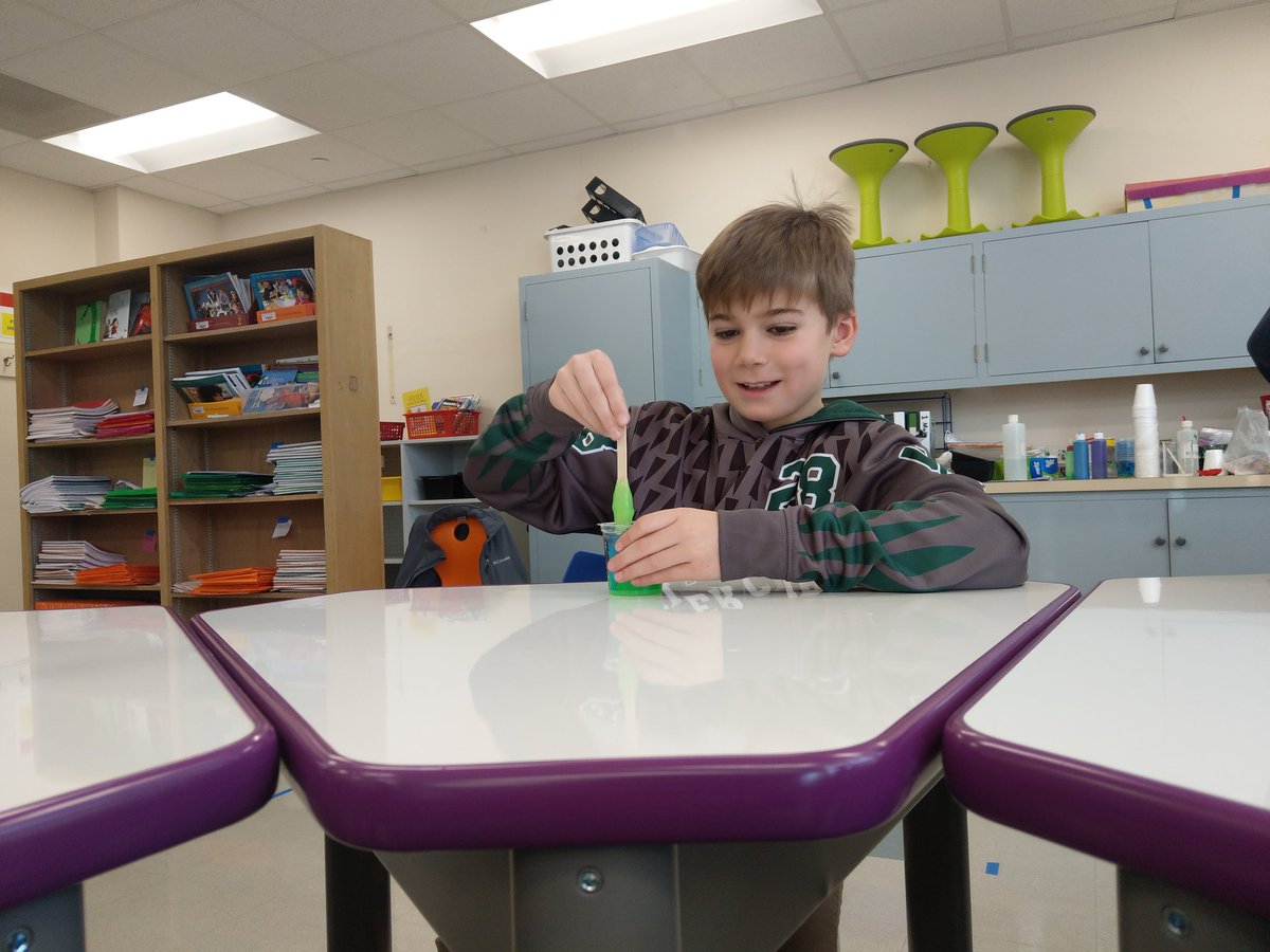 lschlemm1's tweet photo. Science + Slime = Fun! Thank you Spirit of 67! #sheridanshines #fingjoy67 https://t.co/RSUzMIyfEZ