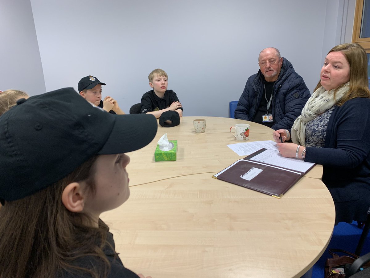 BHVCHeddluBach's tweet photo. Tonight our Heddlu Bach have been engaged in a meeting with @alanjonestcbc &amp; Kate Kerr, Torfaen Road Safety Officer, to discuss their ideas on improving road safety outside the school. A productive meeting where our Heddlu Bach showed confidence &amp; maturity. @gpsuptmrichards https://t.co/Y9EyS4yAoq