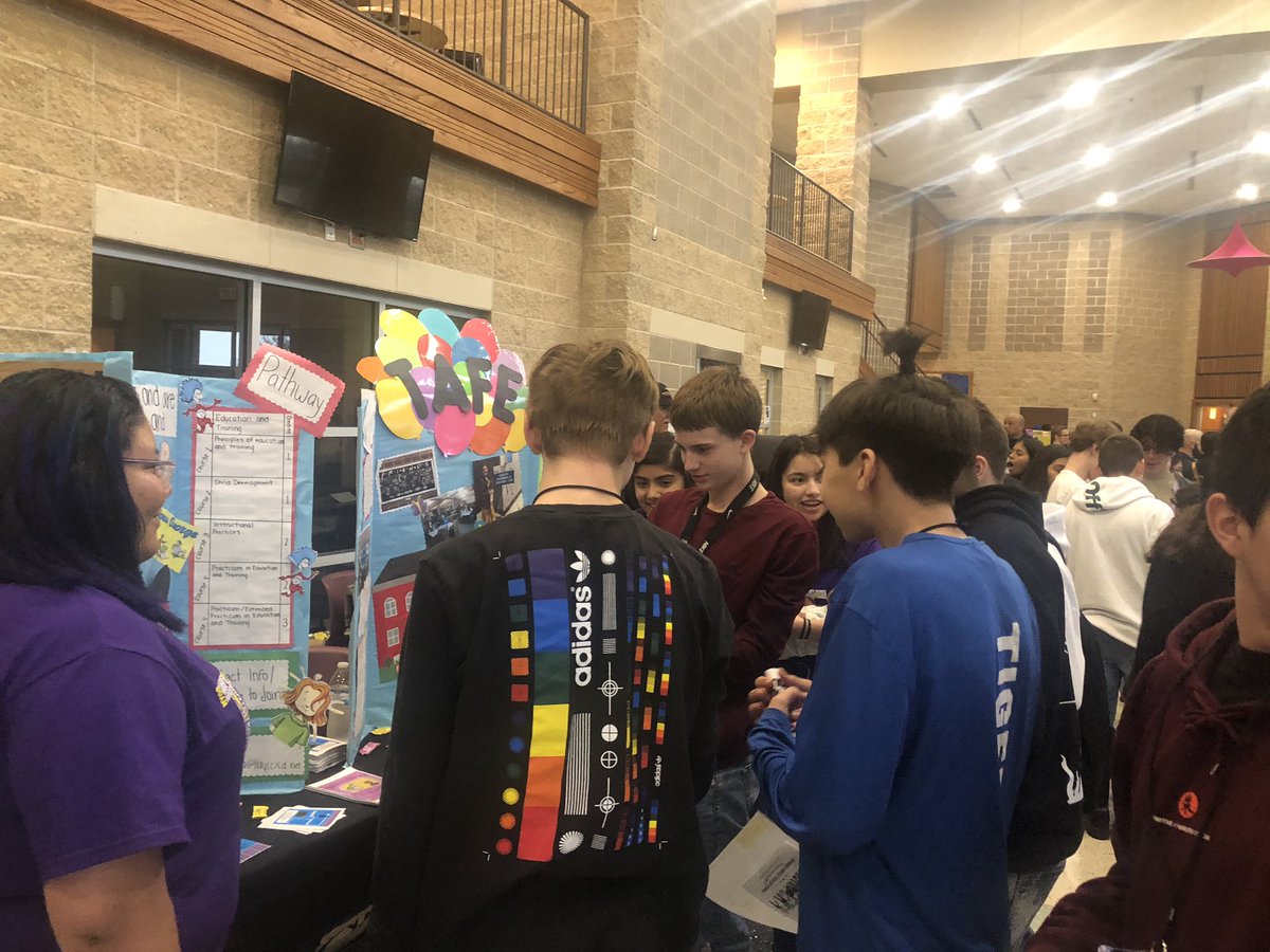 edu_lhs's tweet photo. Promoting the Education and Training pathway at COW Day (careers on wheels) to middle schools was a huge success!  #CareerReady @HaysCISDCTE https://t.co/WSnIZU9n9L