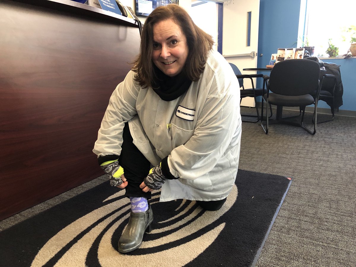 cindydavis_avit's tweet photo. Just finished a tour of ⁦@Crestron⁩ new Orangeburg Manufacturing Facility. State-of-the-art streamlined logistics ensures any-sized order is shipped within 24-hours of order. Decked out in ESD jacket #CrestronSocks (and gloves)! https://t.co/TdseCCeKp7