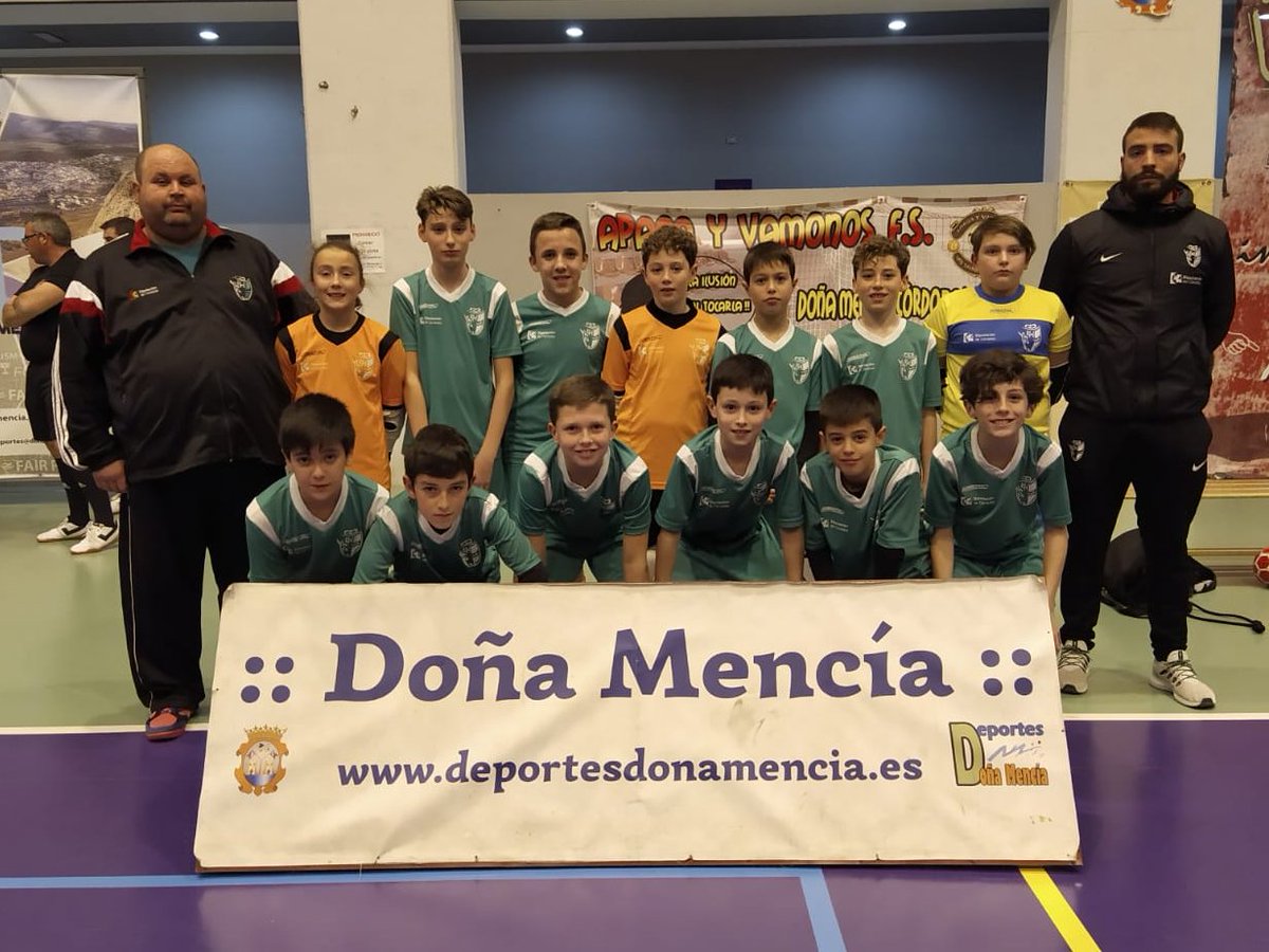 RFAFCordoba's tweet photo. Selección Alevín FS @RFAF_Cordoba #LuisLama #ManuelCórdoba ganó 7-5 infantil @CDMenciana #JesúsCubero 4 #CristóbalHurtado #FcoPérez p.p. @ApagayVamonosFS #RaúlLlamas #BocaJuniorsPriego #Toxar #SinapsisLuque @CDMiragenilfs #Albendín @CordobaFutsal @PozoblancoFS @calvarioypriego https://t.co/X0Xk7lPJnC