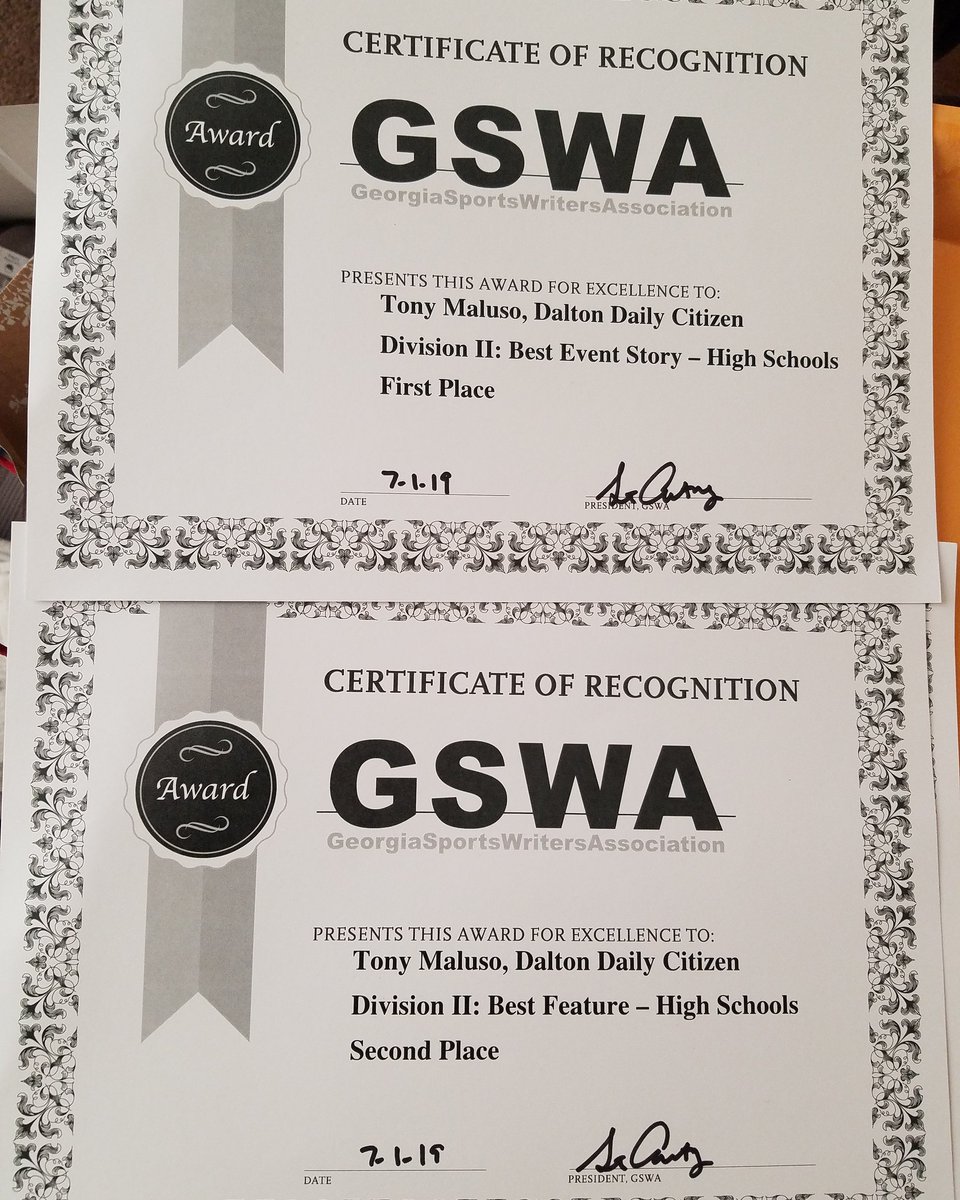 Got a nice little present from Georgia today. Thanks <a href="/GSWA2018/">Georgia SportsWriters Association</a>  <a href="/StanAwtrey/">Stan Awtrey</a> <a href="/GabrielCStovall/">Gabriel Stovall</a>