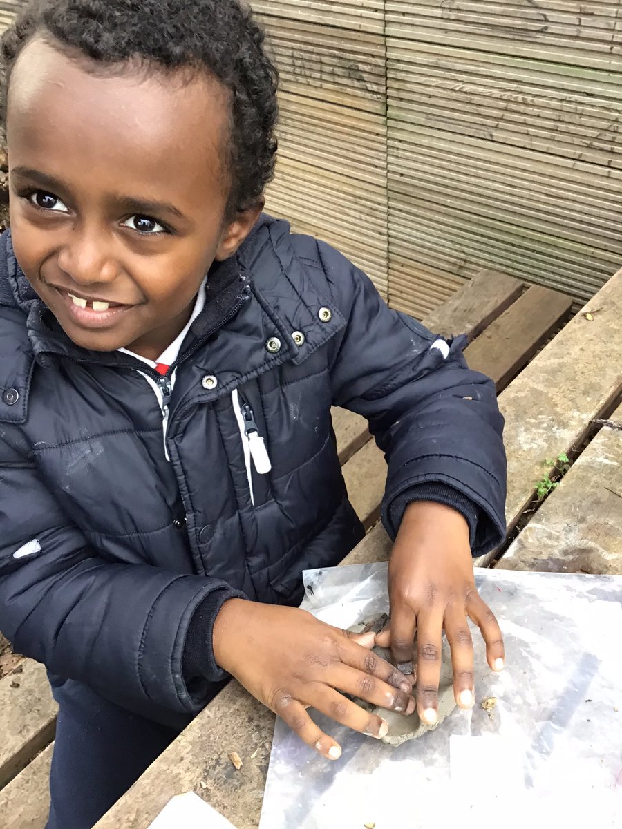 woodlarkautism's tweet photo. #Clayfaces in #forestschool. Can you create #daddybear from #peaceatlast? https://t.co/4QojxdaAvA